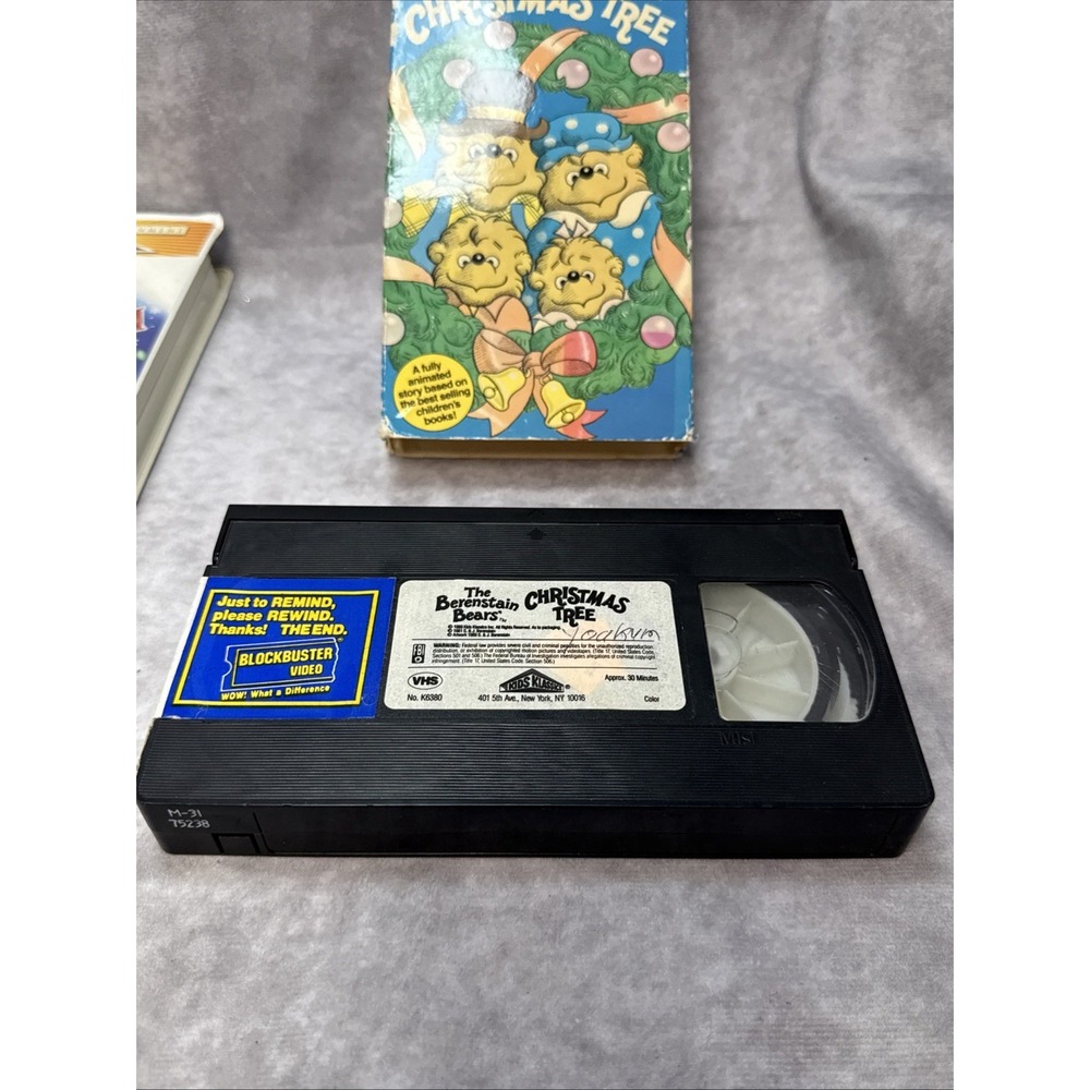 An All Dogs Christmas Carol 1998 & The Berenstain Bears Christmas Tree 1989 VHS - Picture 8 of 15
